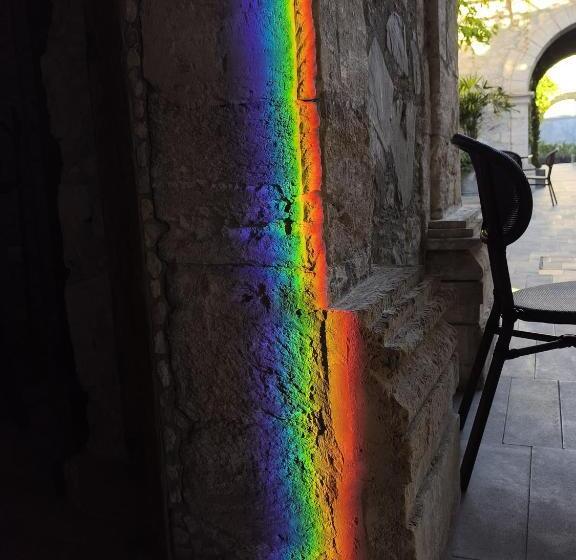 هتل La Gloria Mesón