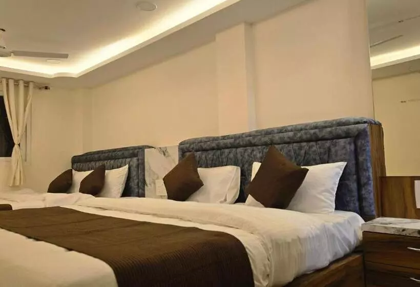 Hotel Saffron