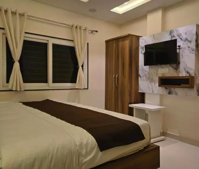 Hotel Saffron