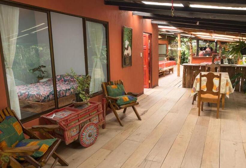 호텔 Santuario Ecologico Monteverde