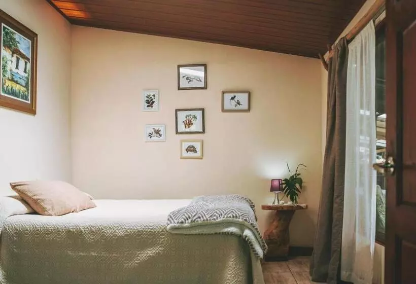 ホテル Santuario Ecologico Monteverde