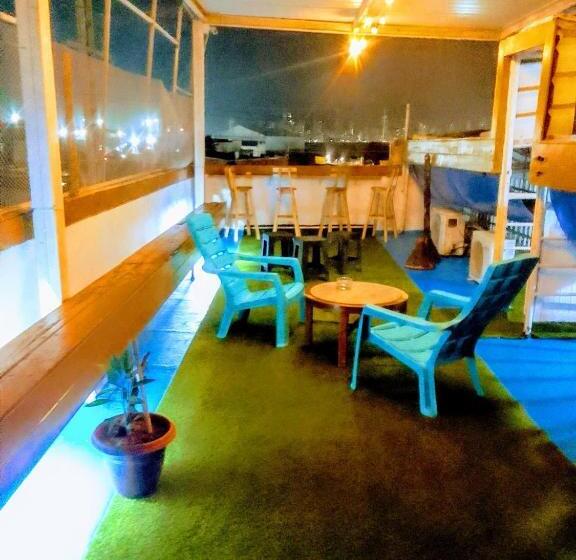 펜션 Rooftop Hostal Crisanto Luque