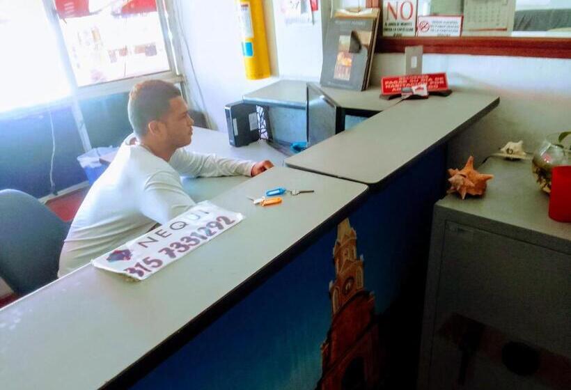 펜션 Rooftop Hostal Crisanto Luque