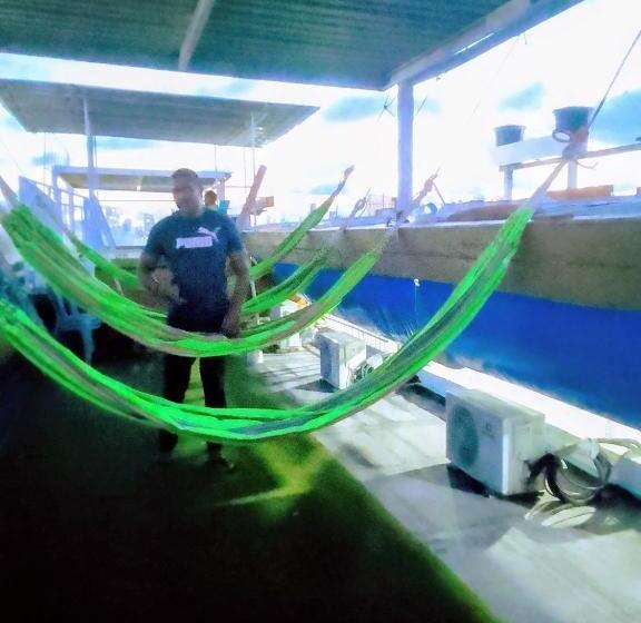 펜션 Rooftop Hostal Crisanto Luque