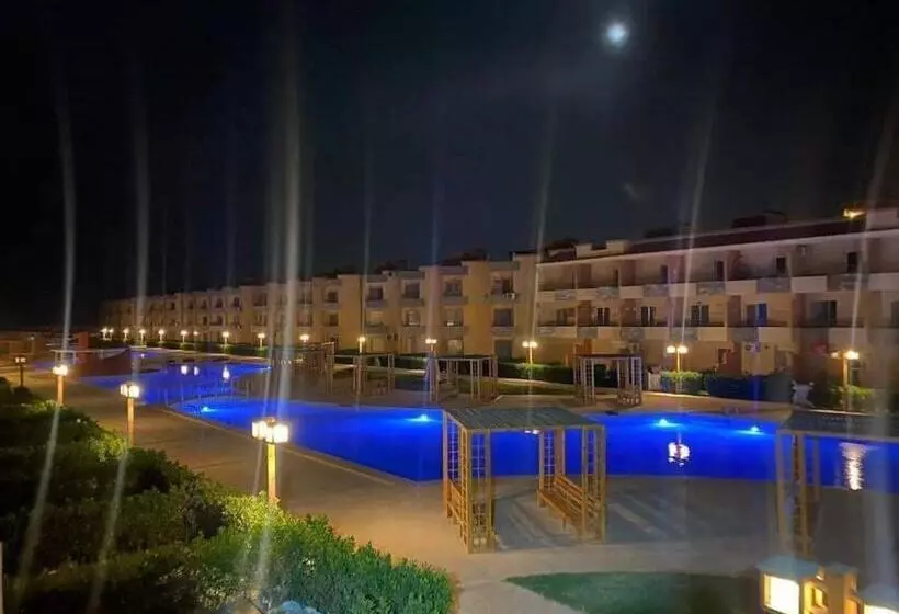 استراحتگاه La Jolie , Ain Sokhna