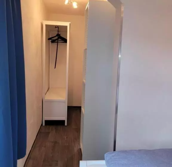 Vineu   Bed & Breakfast