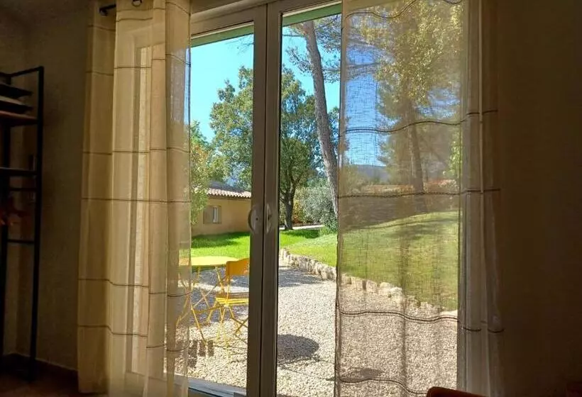 ベッドアンドブレックファースト Chambre Privée Indépendante Dans Le Luberon