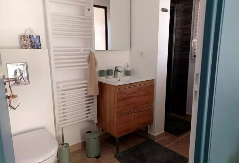 ベッドアンドブレックファースト Chambre Privée Indépendante Dans Le Luberon