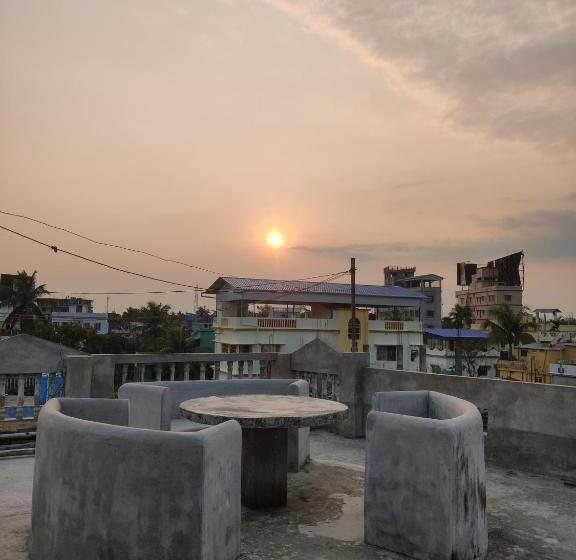 Bed and Breakfast Risabya Guest House