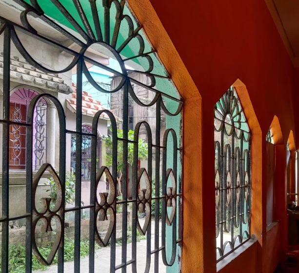 Bed and Breakfast Risabya Guest House