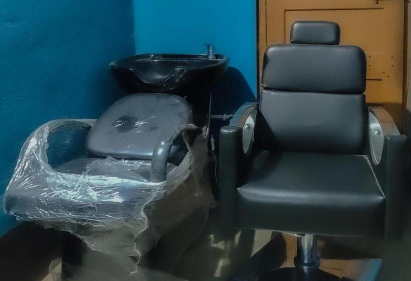 Bed and Breakfast Risabya Guest House