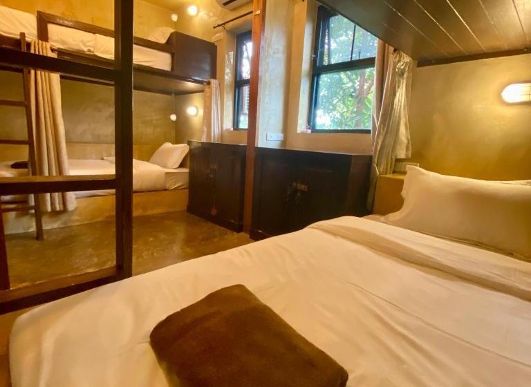 ホテル 17stories 2