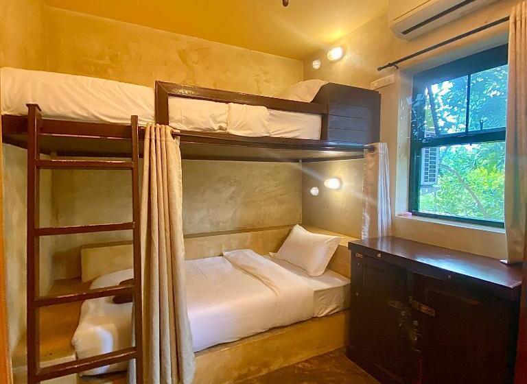 ホテル 17stories 2