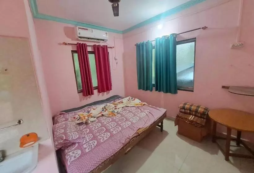 ホテル Manak Cottage Alibaug