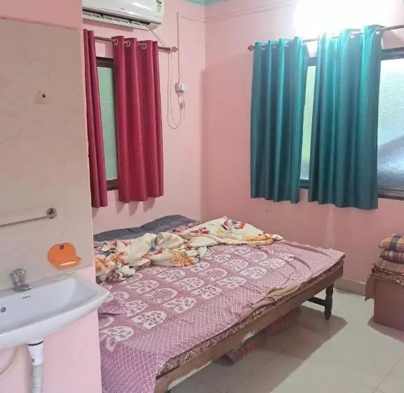 ホテル Manak Cottage Alibaug