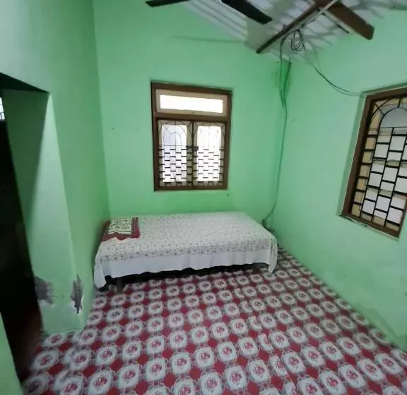 ホテル Manak Cottage Alibaug
