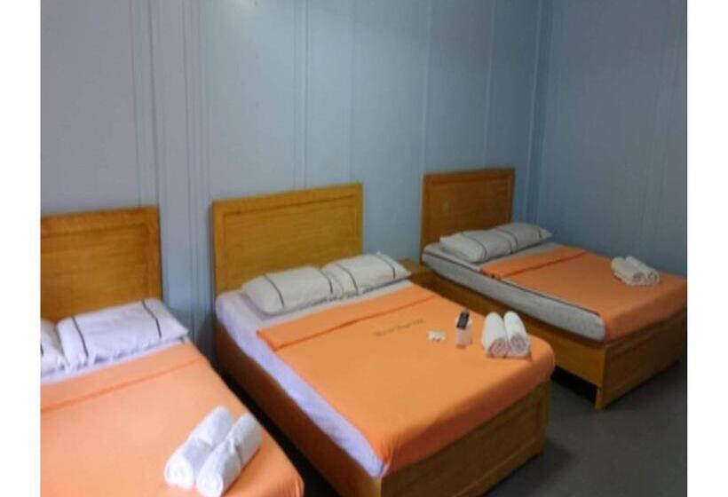 בית מלון כפרי Marian Kisad