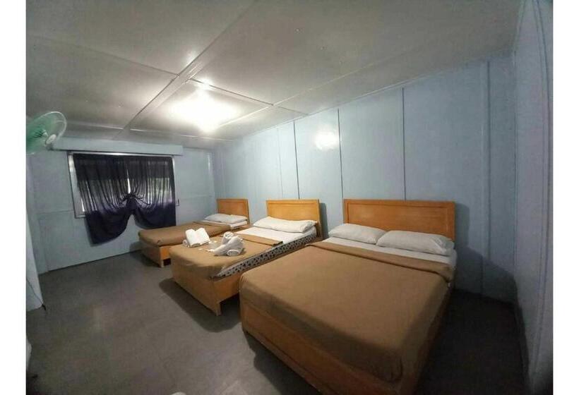 בית מלון כפרי Marian Kisad