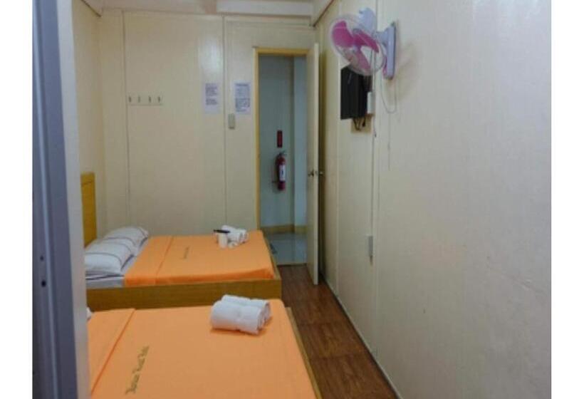 בית מלון כפרי Marian Kisad