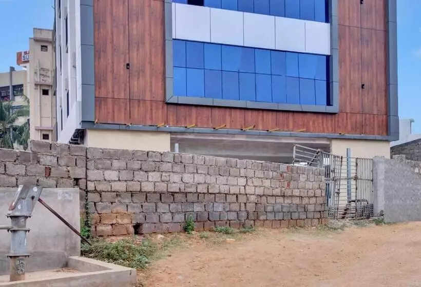 Super Hotel O Chittivalasa Near Bheemili Beach