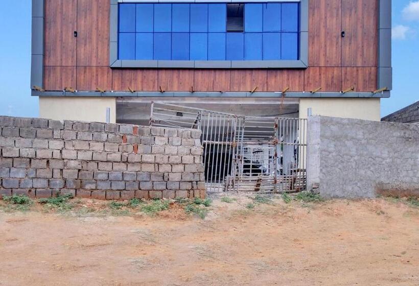 Super Hotel O Chittivalasa Near Bheemili Beach