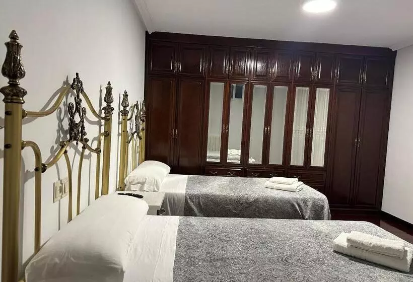 پانسیون Habitaciones Claudio