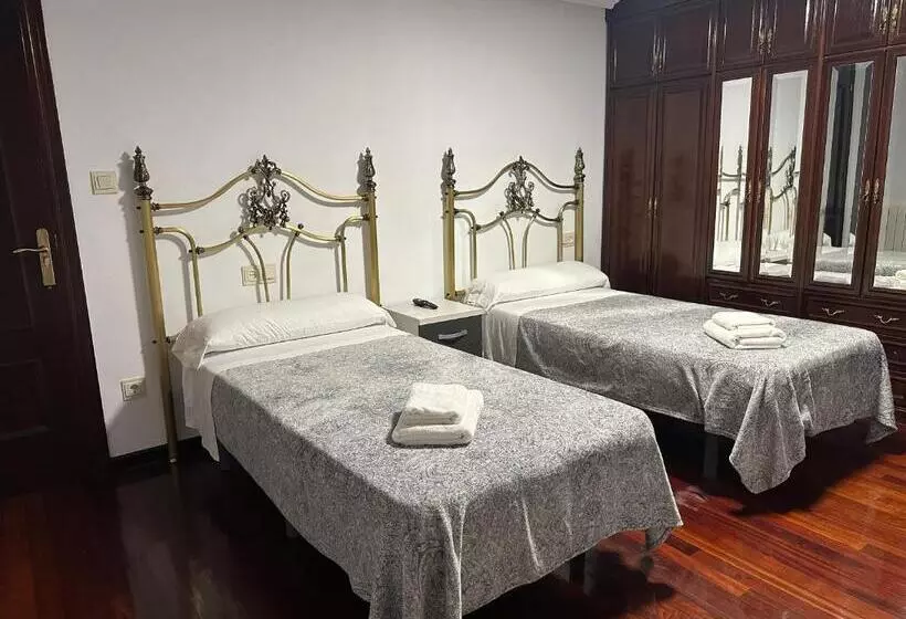 پانسیون Habitaciones Claudio