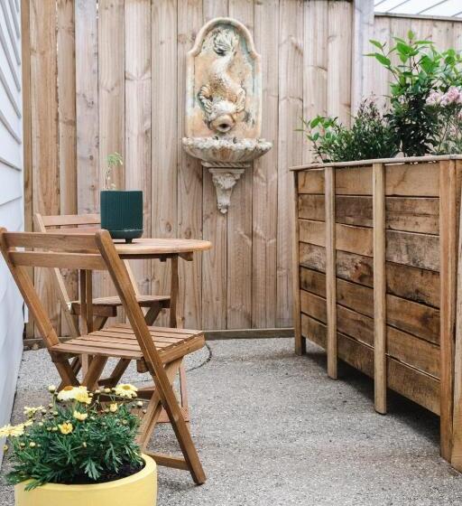 פנסיון Port Fairy Bnb   The Yellow Suite