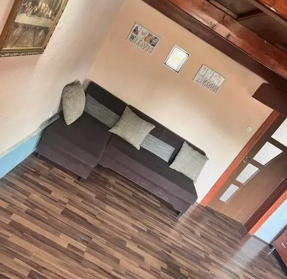 Majatalo Yurek Vendégház