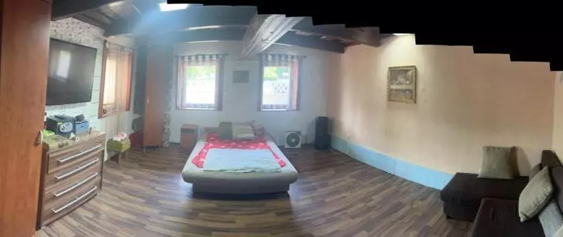 Majatalo Yurek Vendégház