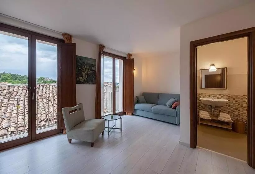 Albergo Diffuso Borgo La Terra