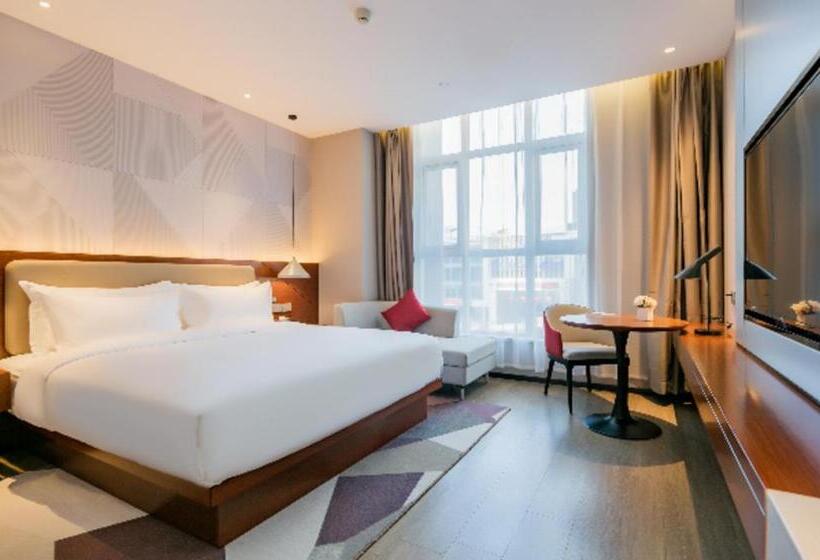 Borrman Hotel Xi An North High Speed Railway Station