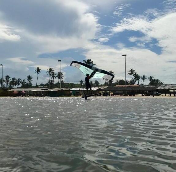 Hotel Costa Sur House & Kite School, Cumbuco
