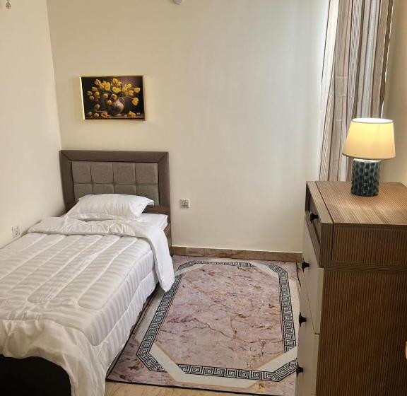 هتل Noordana Apartments