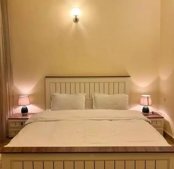 هتل Noordana Apartments