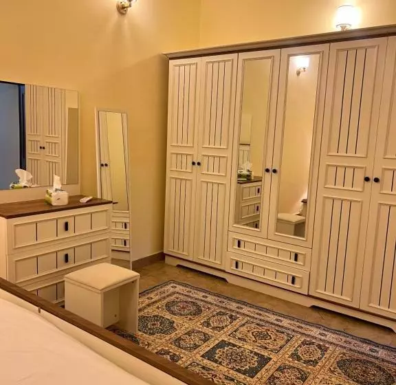هتل Noordana Apartments