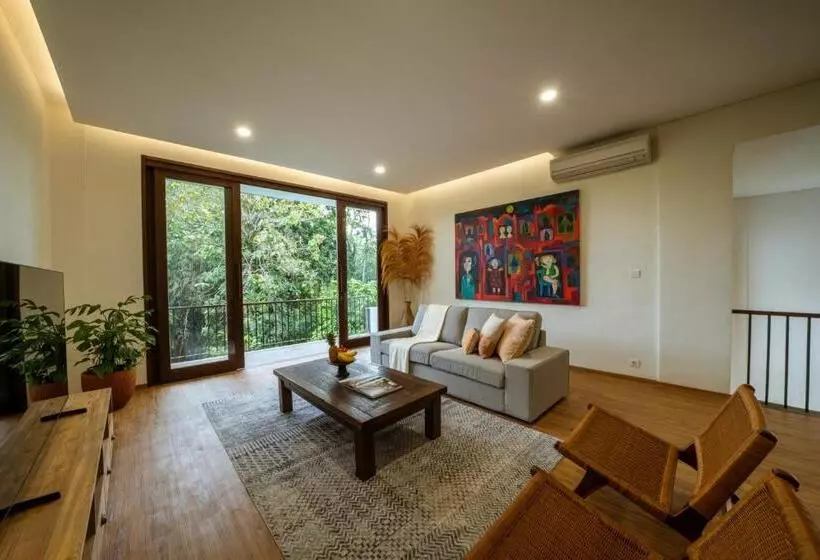 Hotelli Pulang Villas Pererenan By Nakula