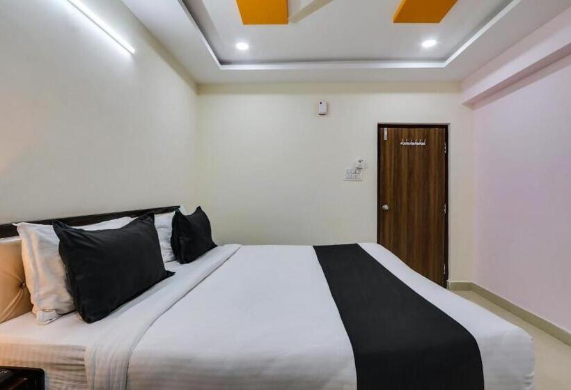 호텔 Super Collection O Bhagyalakshmi Suites