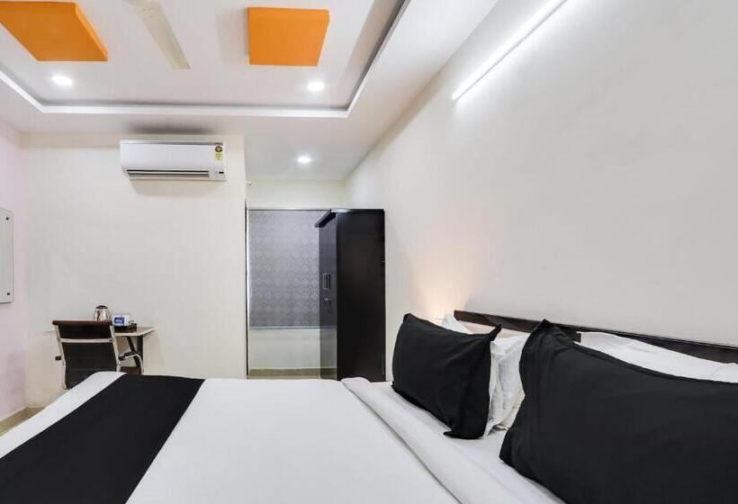 호텔 Super Collection O Bhagyalakshmi Suites