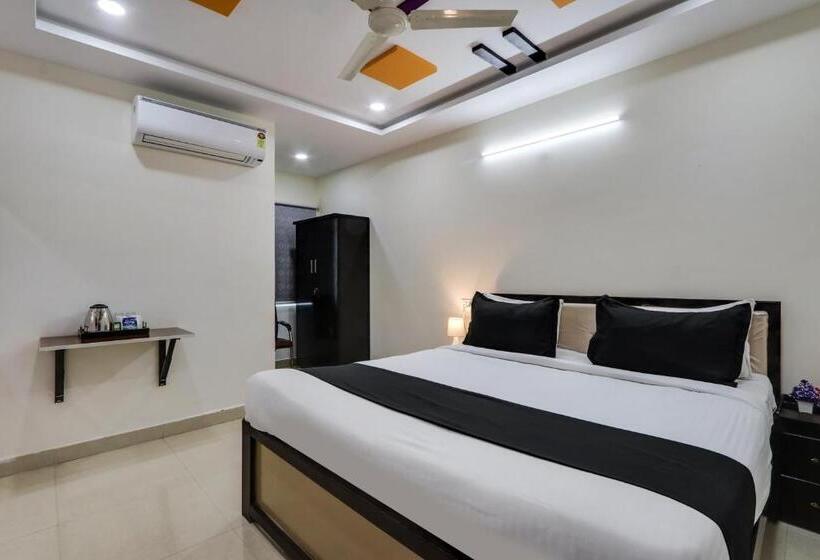 호텔 Super Collection O Bhagyalakshmi Suites