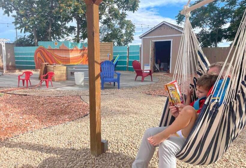 هتل Trailblazer S Retreat, Venture Base Unit 3