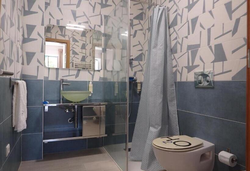 بنسيون El Camino Lodge