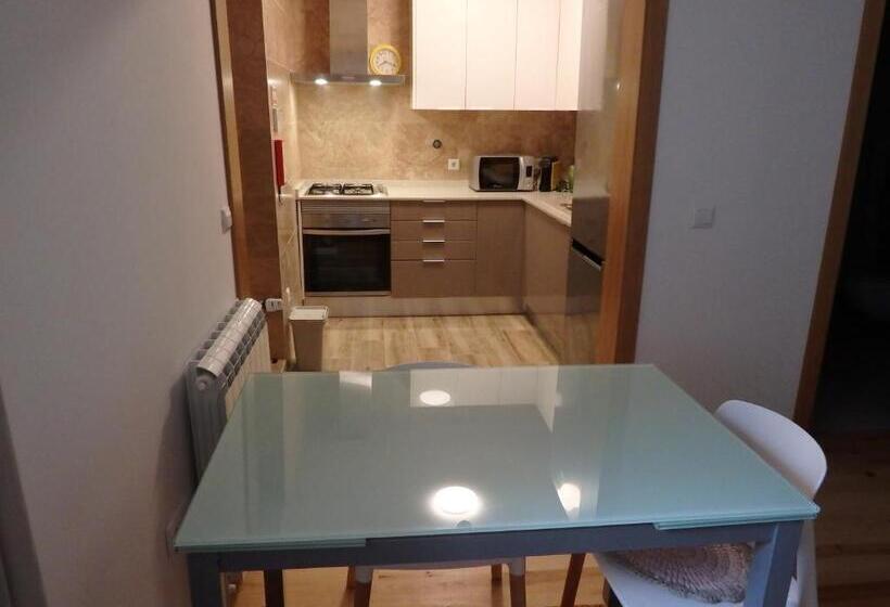 بنسيون El Camino Lodge