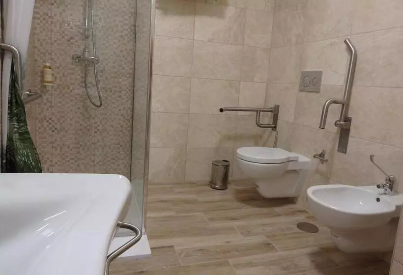 ペンション El Camino Lodge