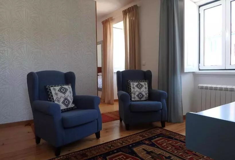 ペンション El Camino Lodge