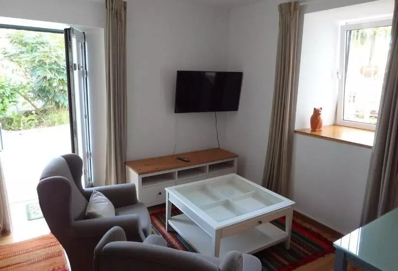 ペンション El Camino Lodge