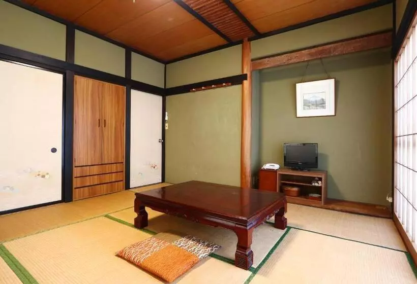 Ryokan 富士見山荘