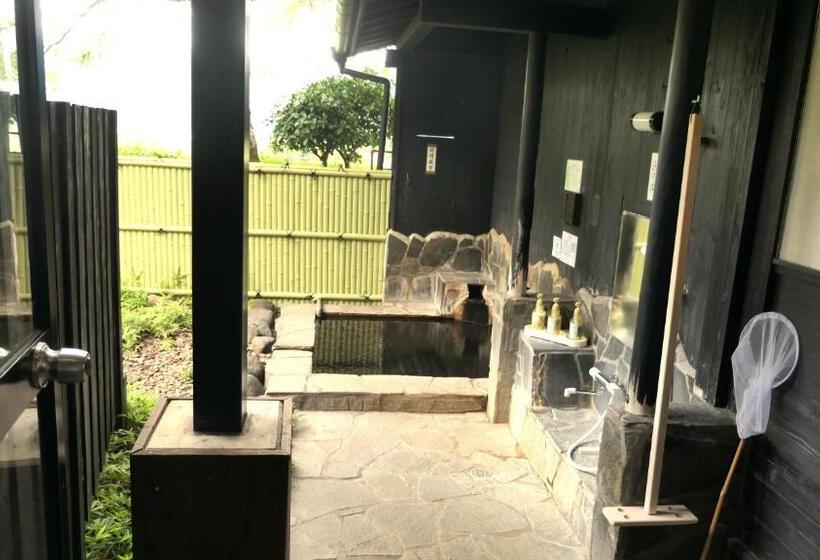 ריוקאן 白水温泉竹の倉山荘