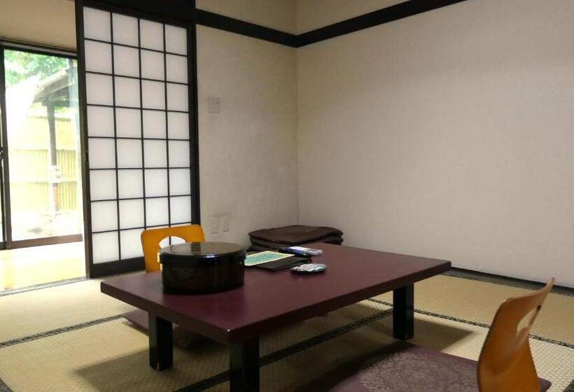 ריוקאן 白水温泉竹の倉山荘