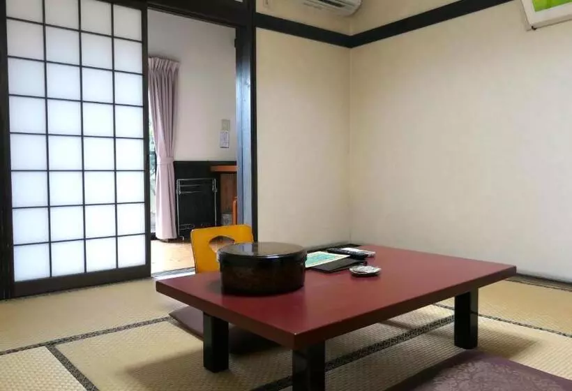 旅館 白水温泉竹の倉山荘